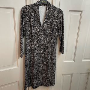 J McLaughlin dress Like new only worn once